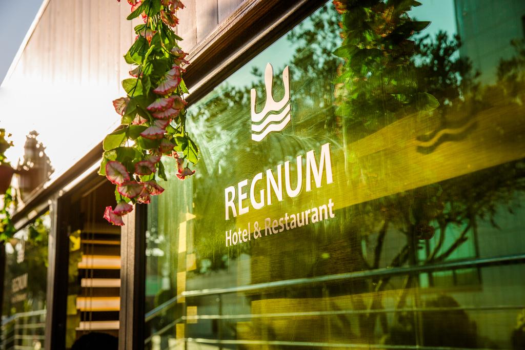 Ціни, Regnum Hotel Novkhani