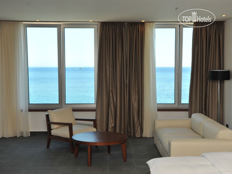 Odpoczynek w hotelu Avala Grand Luxury Suites Budva