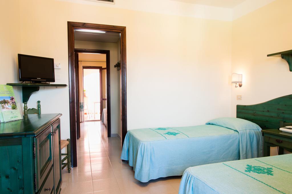 Відпочинок в готелі Club Hotel Torre Moresca Сардинія (острів) Італія