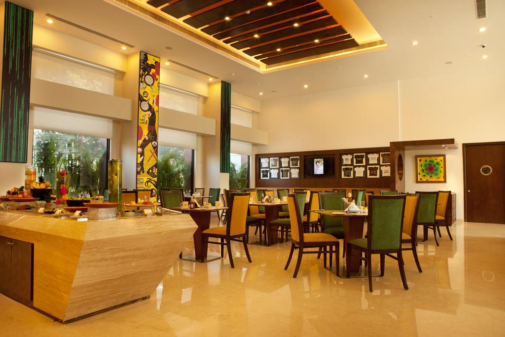 Відгуки про готелі Lemon Tree Premier Leisure Valley Gurgaon