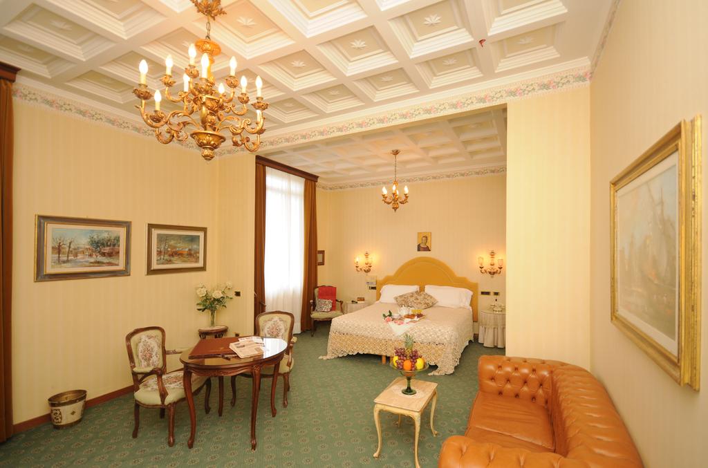 Фото отеля Grand Hotel Excelsior