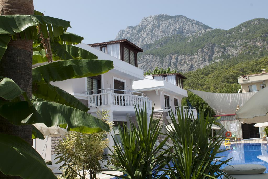 Відпочинок в готелі Bamont Villas Кемер Туреччина
