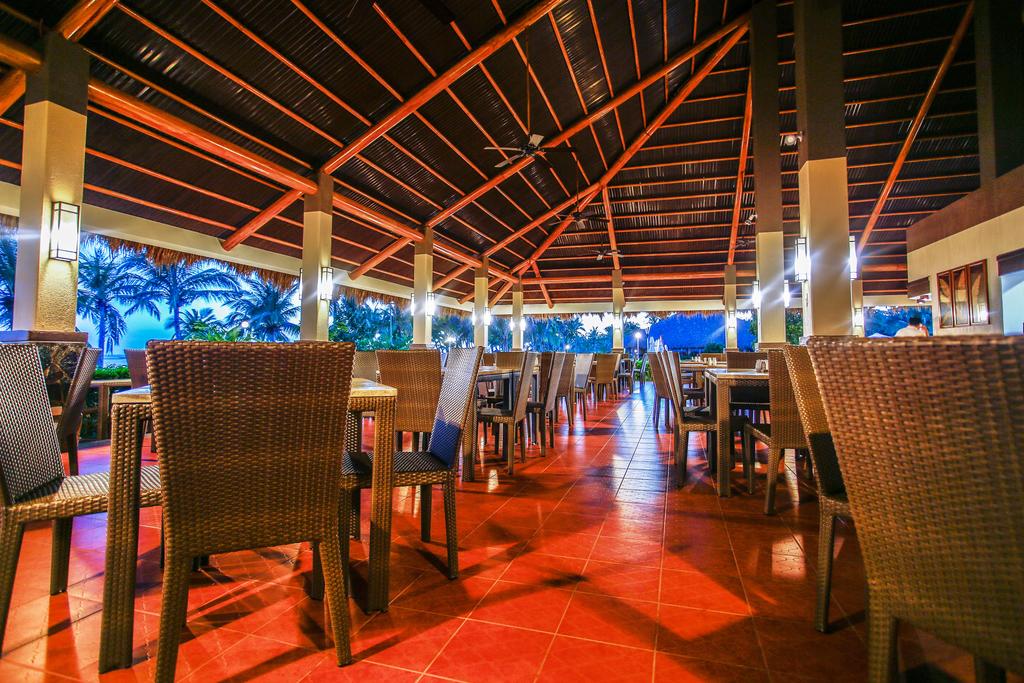 Bohol Beach Club cena