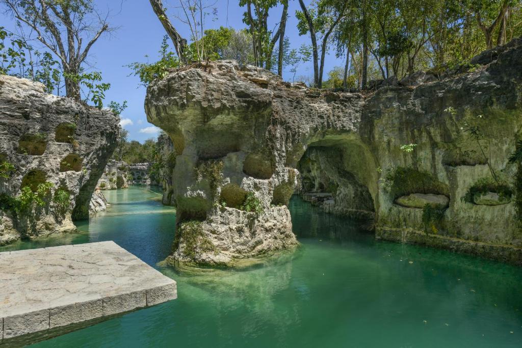 Hotel Xcaret Arte - All Parks All Fun Inclusive - Adults Only, Плая-дель-Кармен ціни