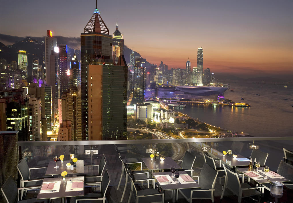 Відпочинок в готелі The Excelsior, Hong Kong Гонконг