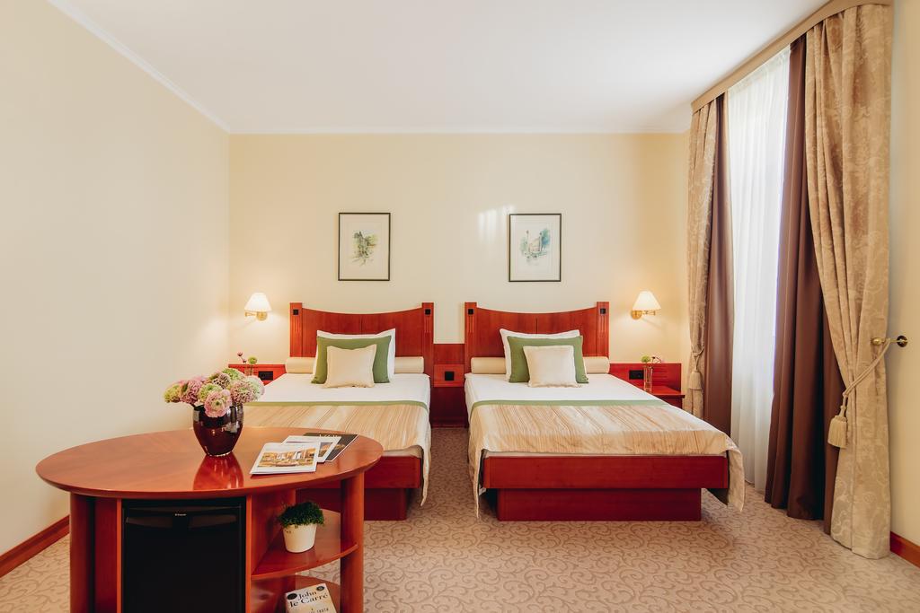 Відпочинок в готелі Grand Hotel Union Любляна Словенія