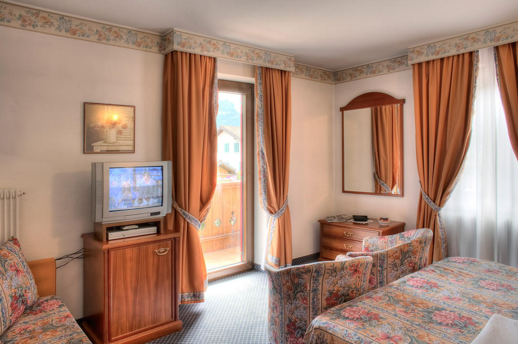 Отдых в отеле Astoria Hotel (Canazei) Валь-ди-Фасса Италия