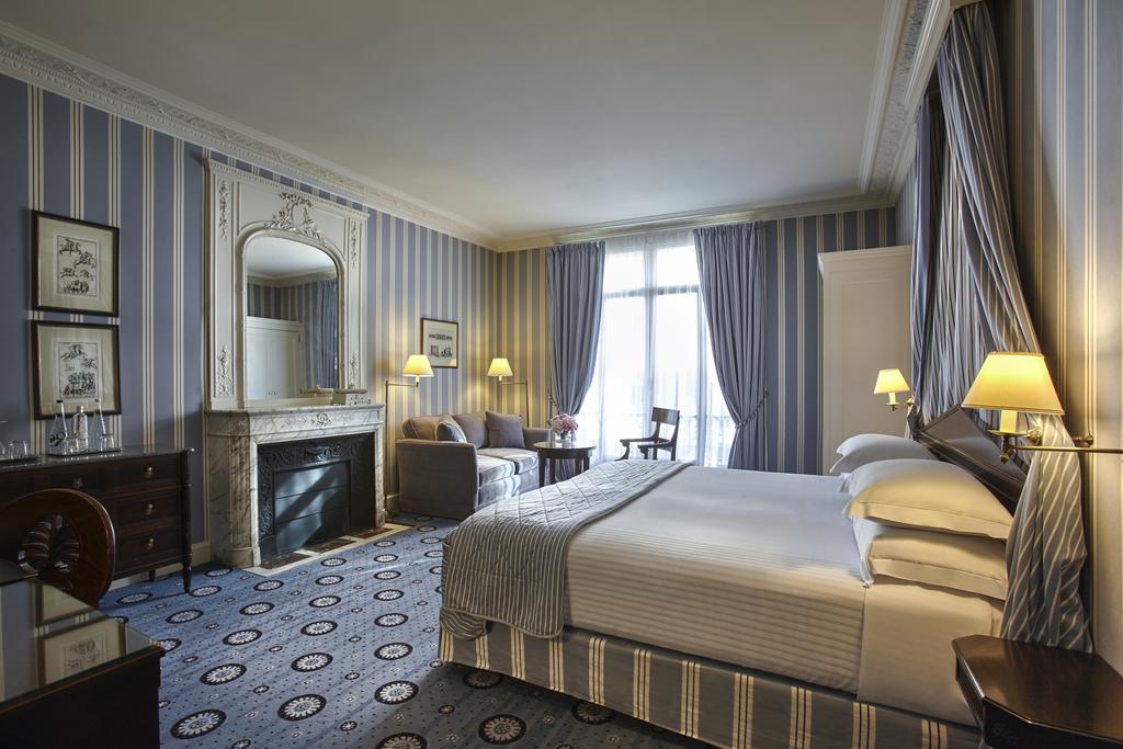 Astor Saint Honore Hotel, Paris, photos of tours