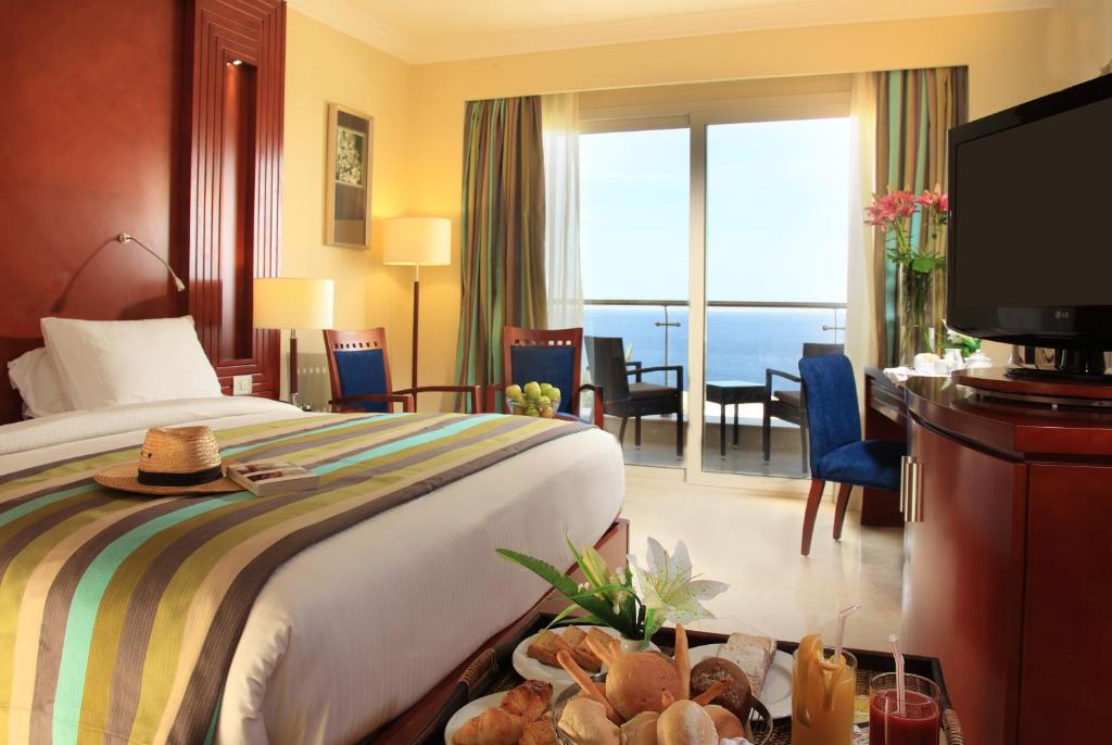Туры в отель Xperience Sea Breeze Resort Шарм-эль-Шейх
