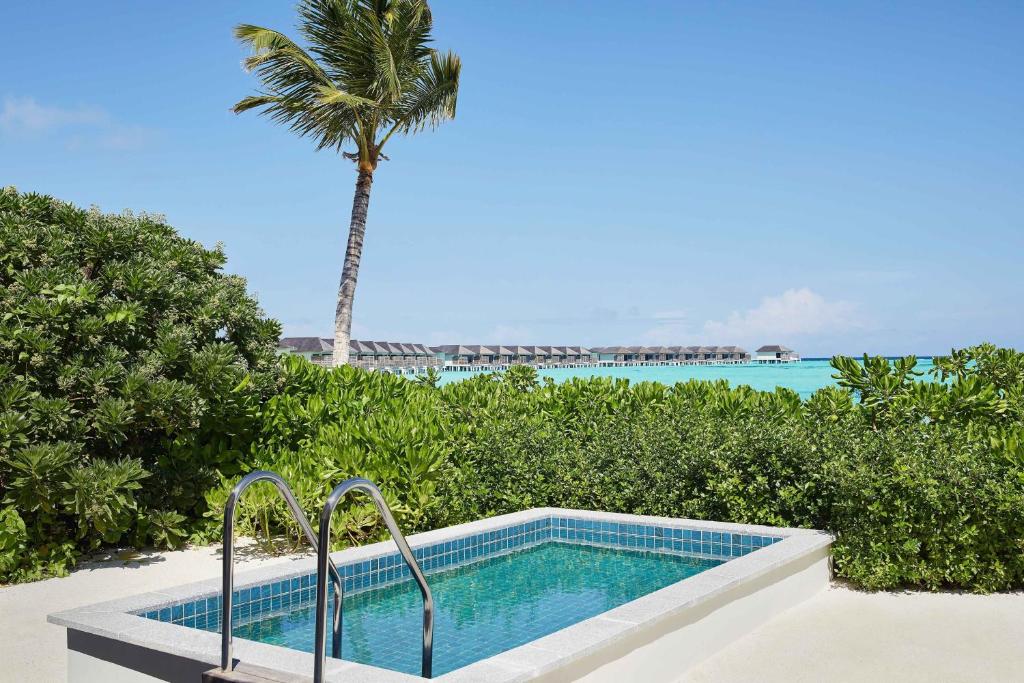 Le Meridien Maldives Resort & Spa, развлечения