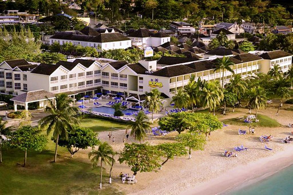 Reviews of tourists Rooms On The Beach Ocho Rios