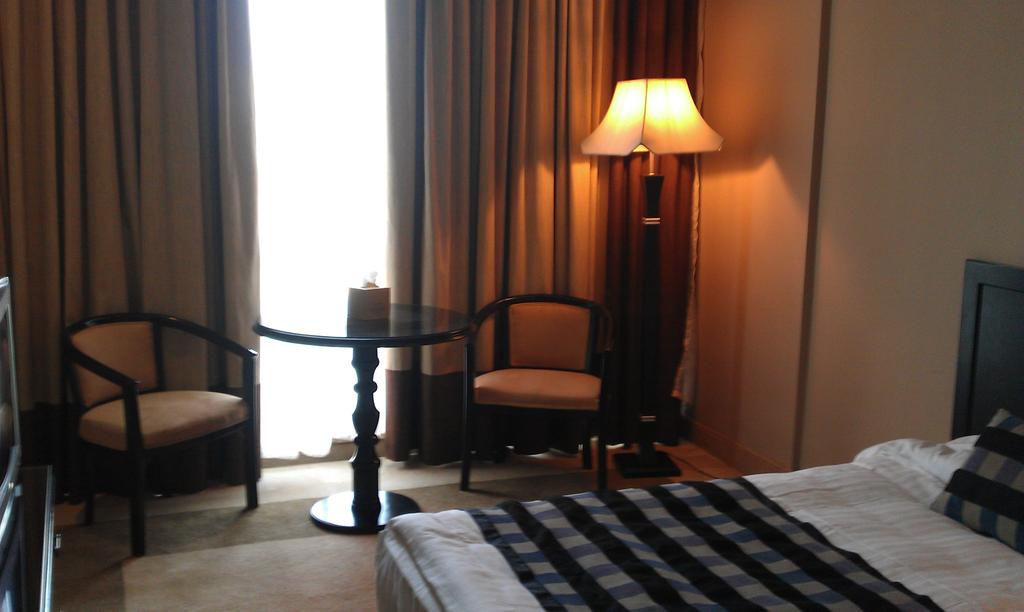 Відпочинок в готелі Century Park Hotel Амман