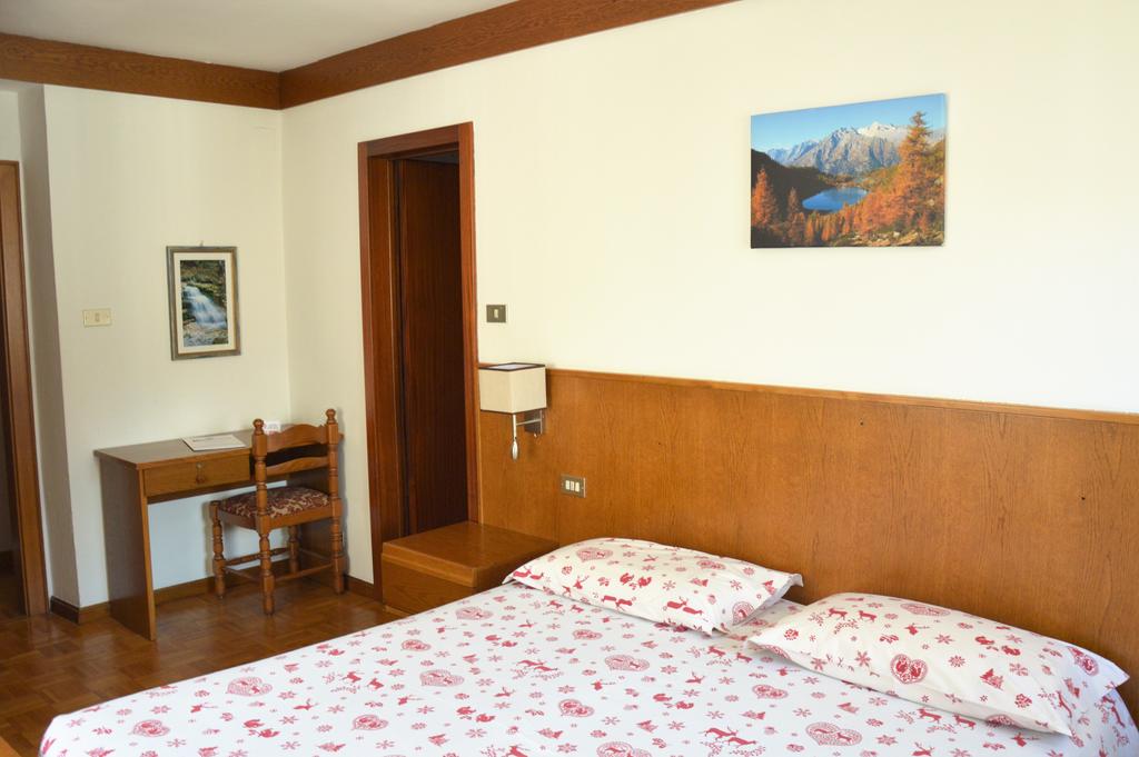 Отдых в отеле Pinzolo Dolomiti