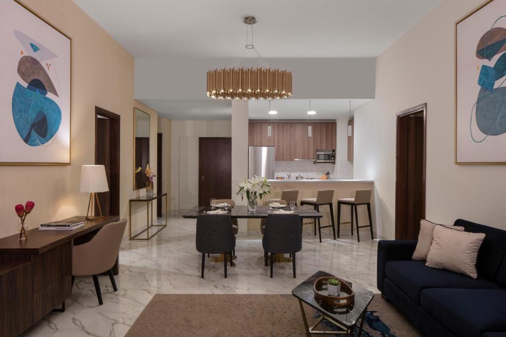 Отзывы про отдых в отеле, Avani Palm View Dubai Hotel & Suites