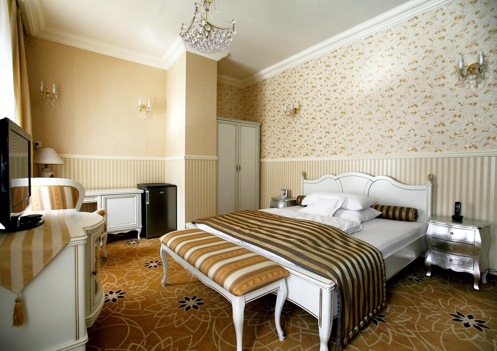 Відпочинок в готелі Golden Royal