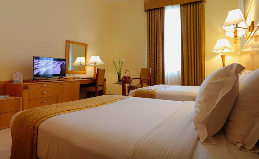 Sharjah Premiere Hotel & Resort, 4