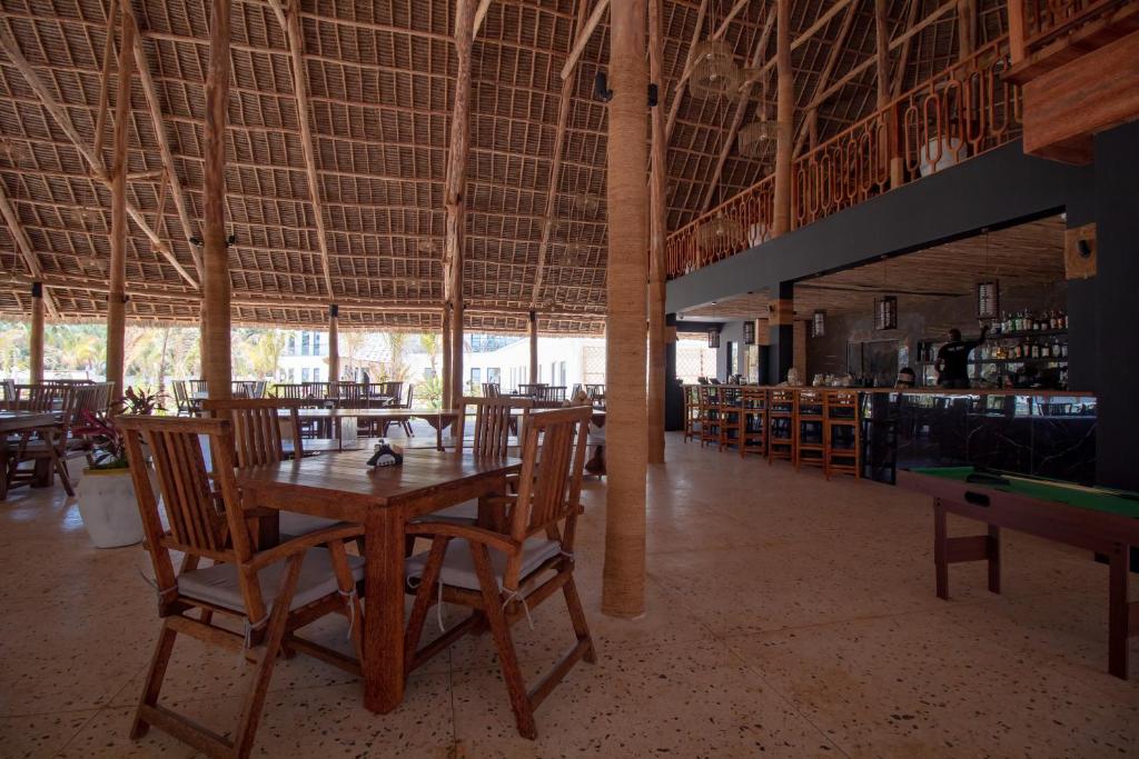 The One Resort, Танзания, Макундучи, туры, фото и отзывы