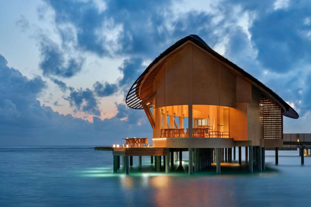 Hilton Maldives Amingiri Resort & Spa, Северный Мале Атолл цены