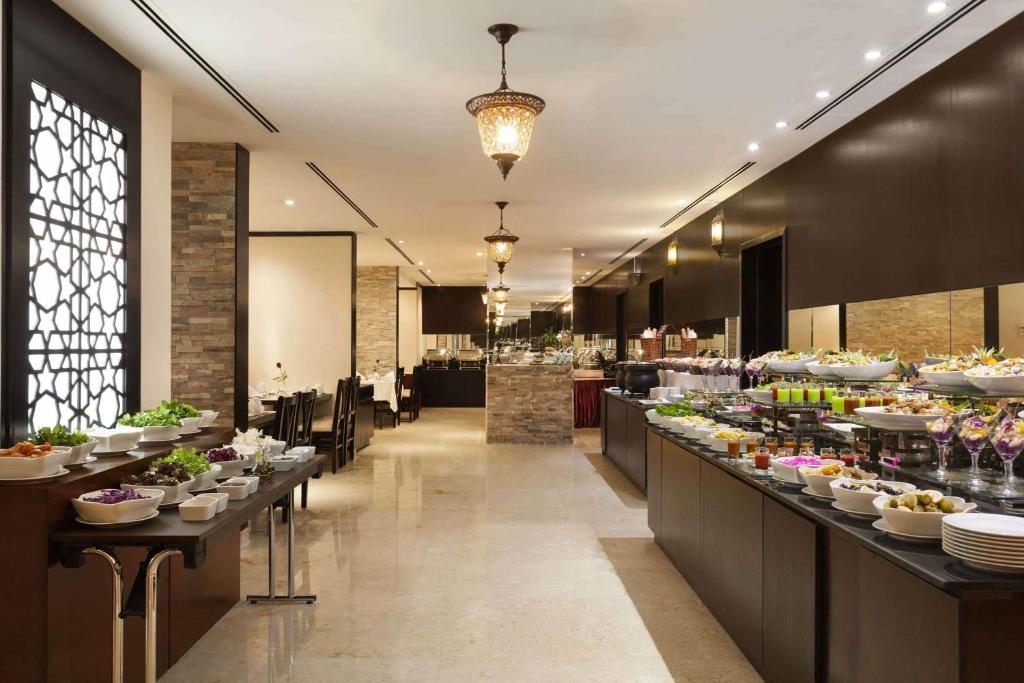 Отзывы про отдых в отеле, Ramada Hotel & Suites Ajman