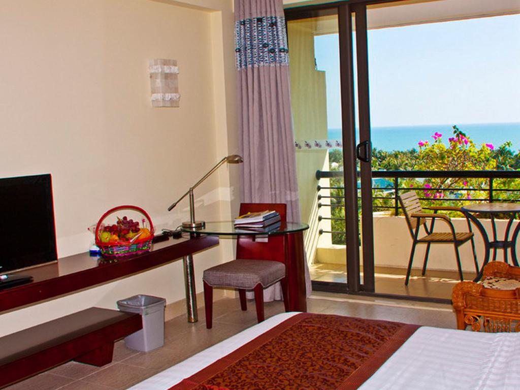 Гарячі тури в готель Palm Beach Resort & Spa Санья