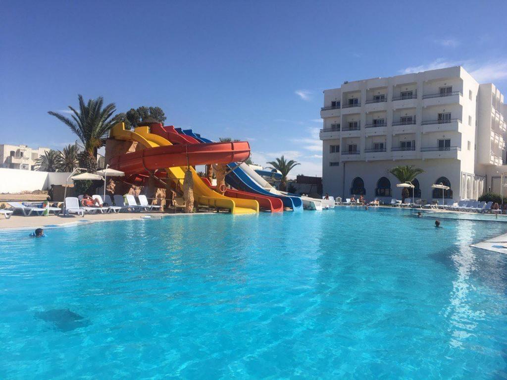 Отзывы туристов Palmyra Holiday Resort & Spa (ex. Daphne Club Skanes Beach)