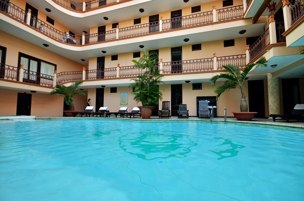 Фото готелю Van Loi Hotel