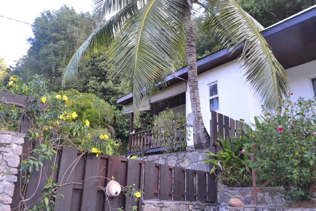 South Point Chalets, Mahe (island), photos of tours