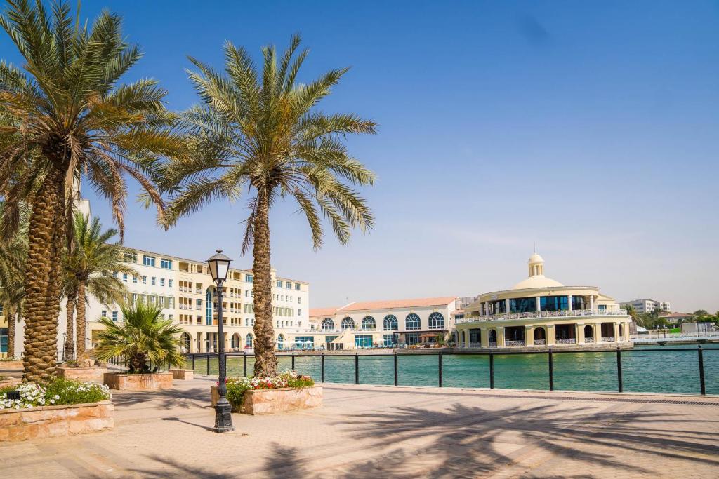 Отель, 3, Copthorne Lakeview Executive Apartments Dubai, Green Community
