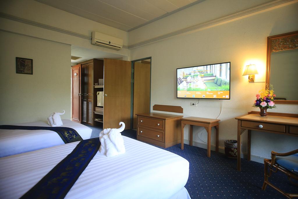 Отель, Чианграй, Таиланд, Wiang Indra Riverside Resort (Rimkok Resort Hotel)