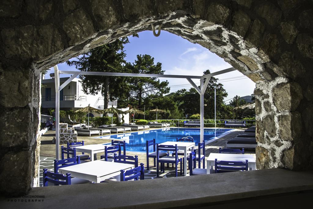 Готель, Греція, Родос (Егейське узбережжя), Pine Trees Art Hotel