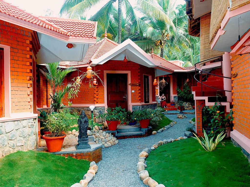 Гарячі тури в готель Krishnatheeram Ayur Holy Beach Resort Варкала Індія