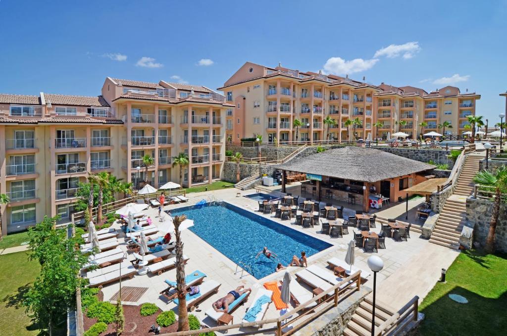 Горящие туры в отель Wyndham Residences, Kusadasi Golf & Spa Кушадасы Турция