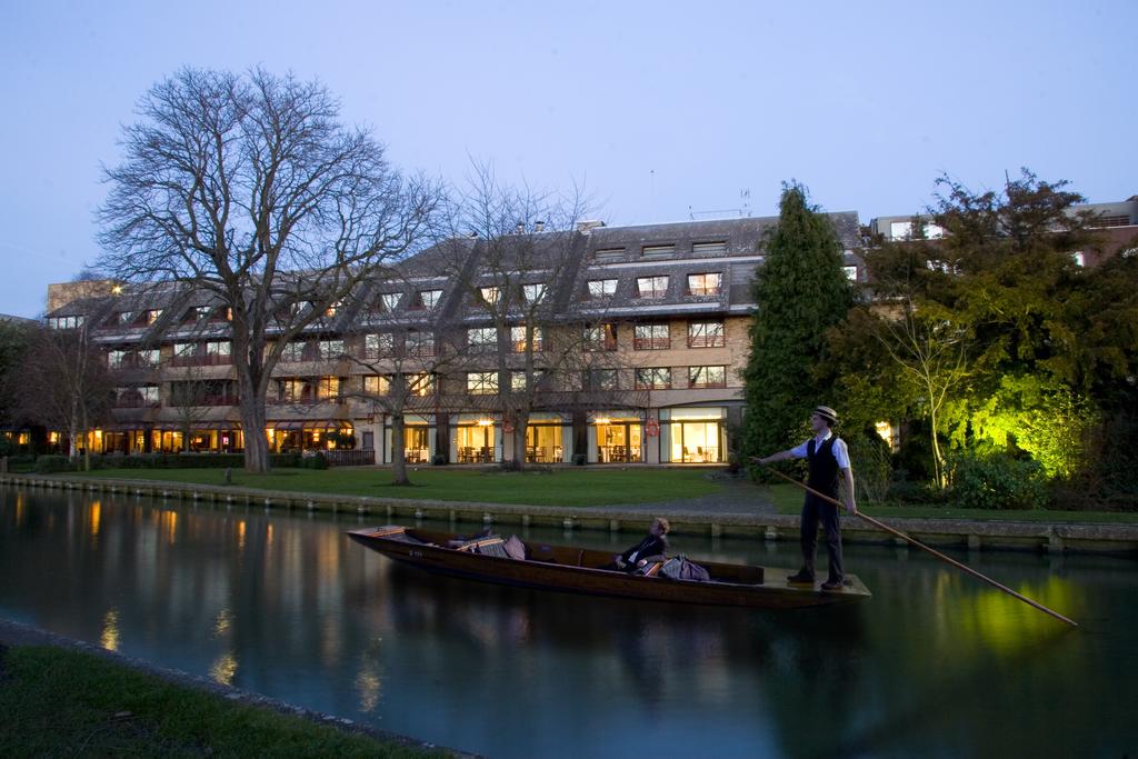 Doubletree by Hilton Cambridge, Кембридж, фотографии туров