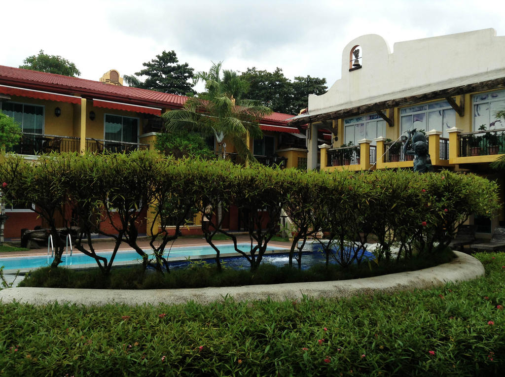 Crown Regency Residences Davao, развлечения