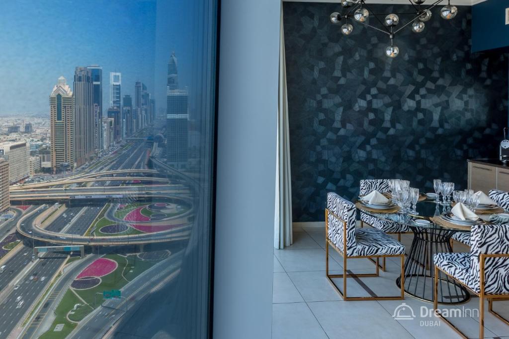 Туры в отель Dream Inn Dubai Apartments-48 Burj Gate Gulf Views