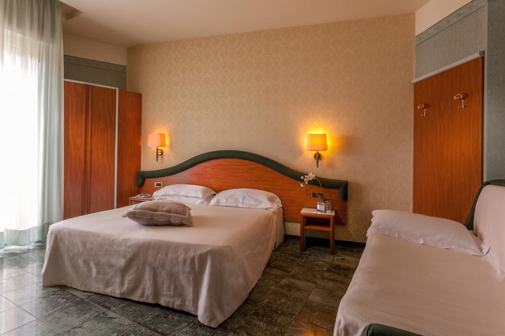 Hotel Patrizia & Residenza, Италия, Римини, туры, фото и отзывы