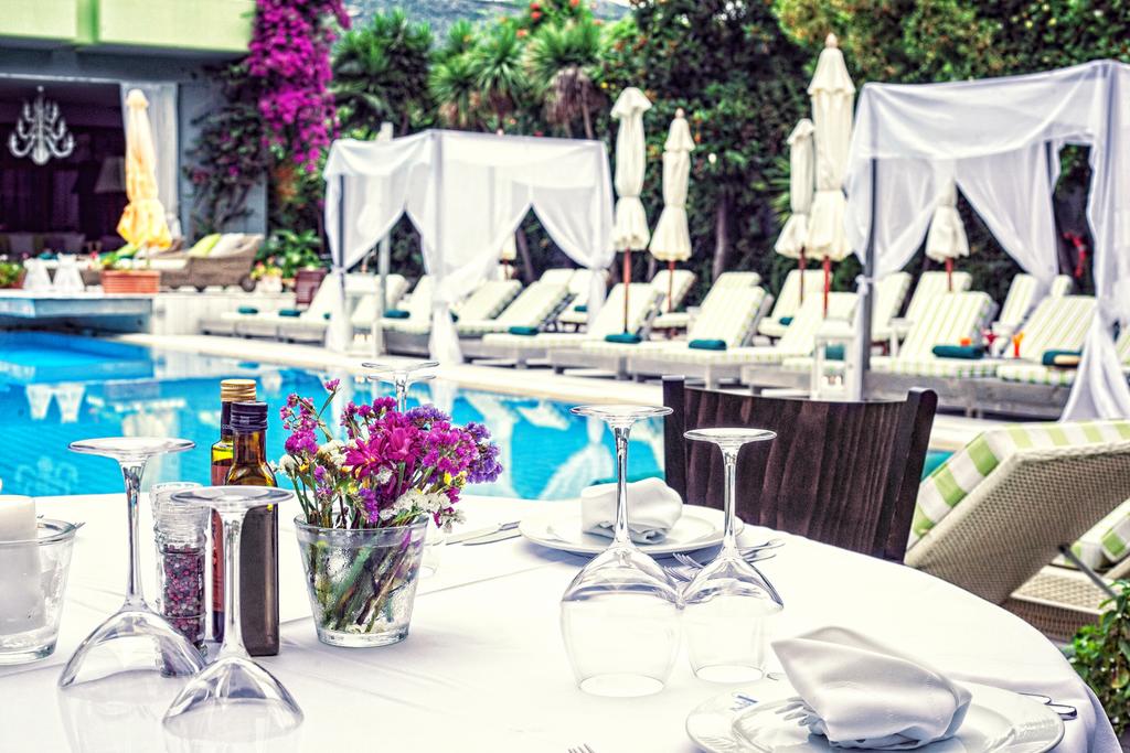 Горящие туры в отель La Piscine Art Hotel Скиатос (остров) Греция