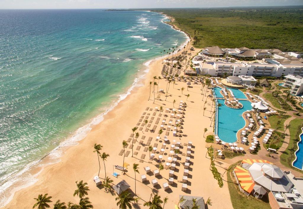 Горящие туры в отель Nickelodeon Hotels & Resorts Punta Cana Уверо Альто Доминиканская республика