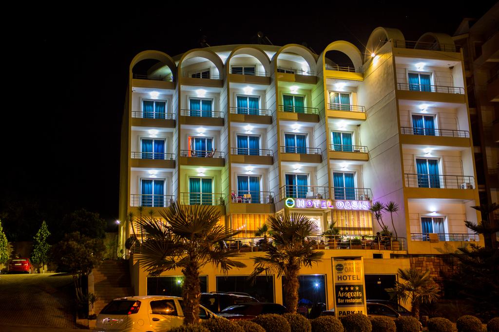 Албанія Oasis Hotel