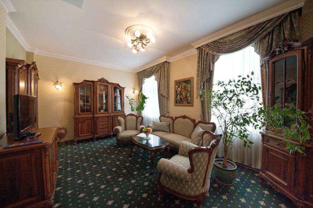 Grand Hotel London, Варна цены