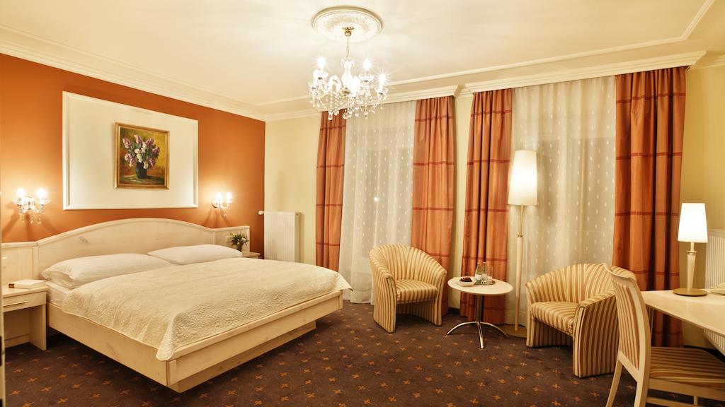 Горящие туры в отель Hotel Stenitzer Бад-Гляйхенберг Австрия