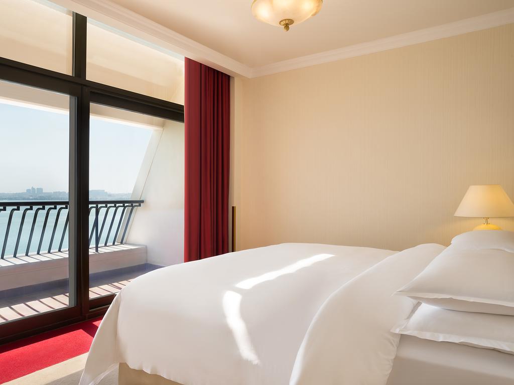 Горящие туры в отель Sheraton Grand Doha Resort & Convention Hotel
