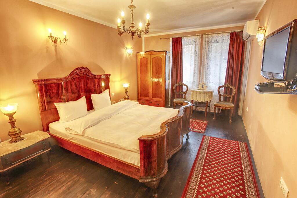 Отель, Болгария, Пловдив, Hotel Evmolpia