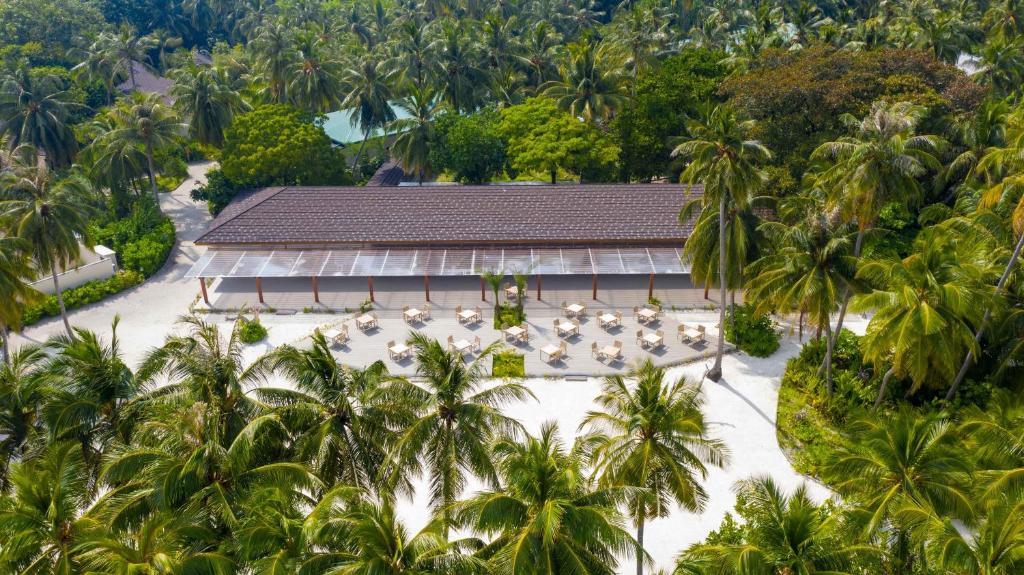 Відгуки гостей готелю Fiyavalhu Maldives