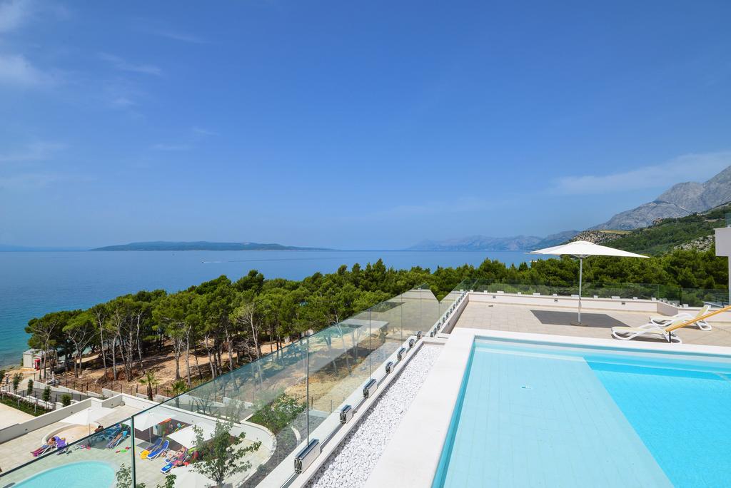 Отель, Romana Beach Resort