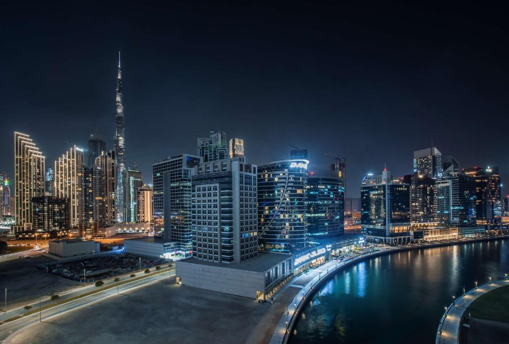 Гарячі тури в готель Radisson Blu Hotel Dubai Waterfront Дубай (місто) ОАЕ