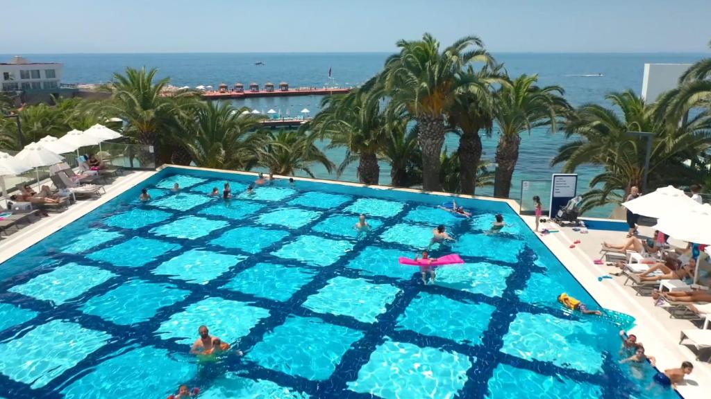Цены в отеле Infinity By Yelken Aquapark&Resorts Kuşadasi (ex. Imbat Hotel)