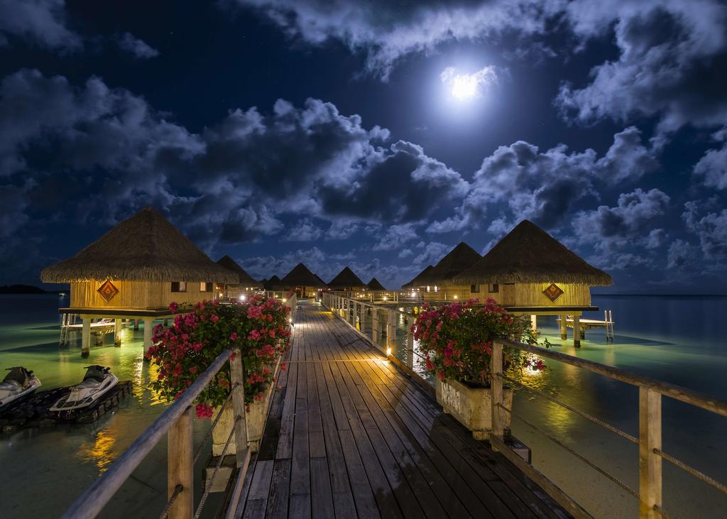 Отзывы об отеле Intercontinental Bora Bora Le Moana