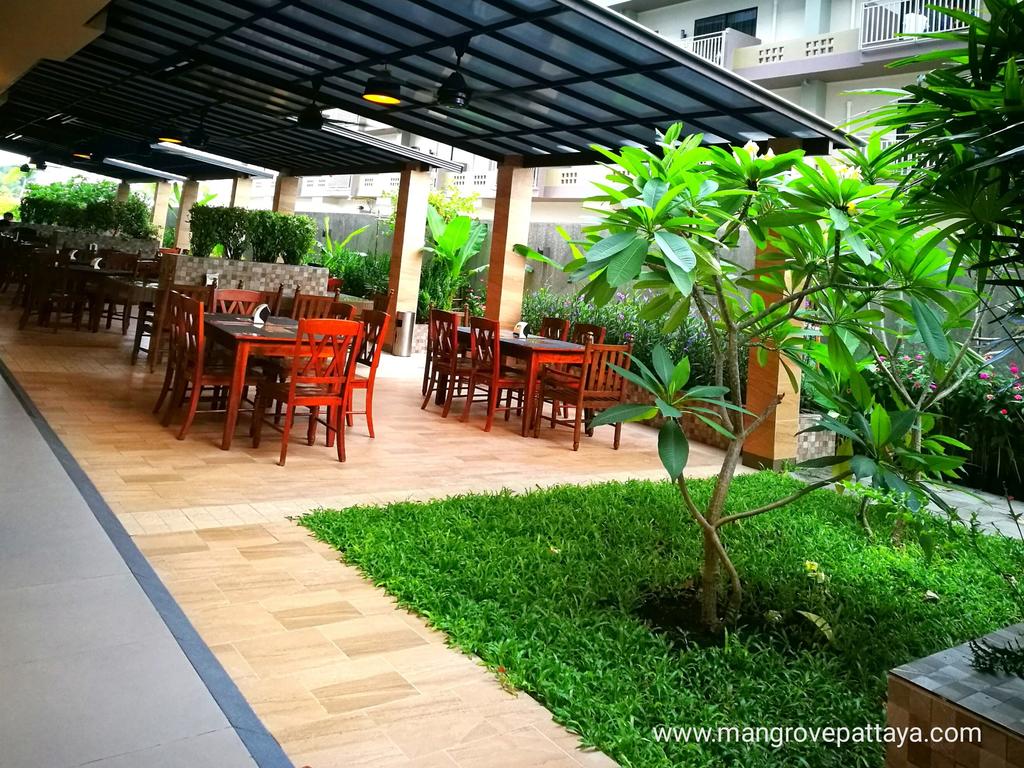 Відпочинок в готелі The Mangrove Hotel Pattaya