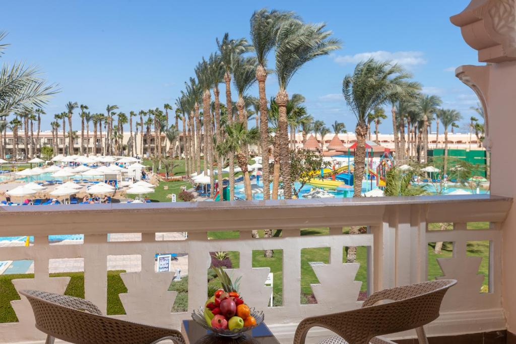 Тури в готель Pickalbatros Palace Resort Hurghada Хургада Єгипет